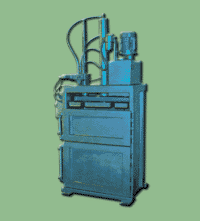 МАЛЫШ - пакетировочнй гидравлический пресс для увязки в кипу макулатуры, картона, ПЭТ бутылок, алюминиевых банок, полиэтиленовой пленки
